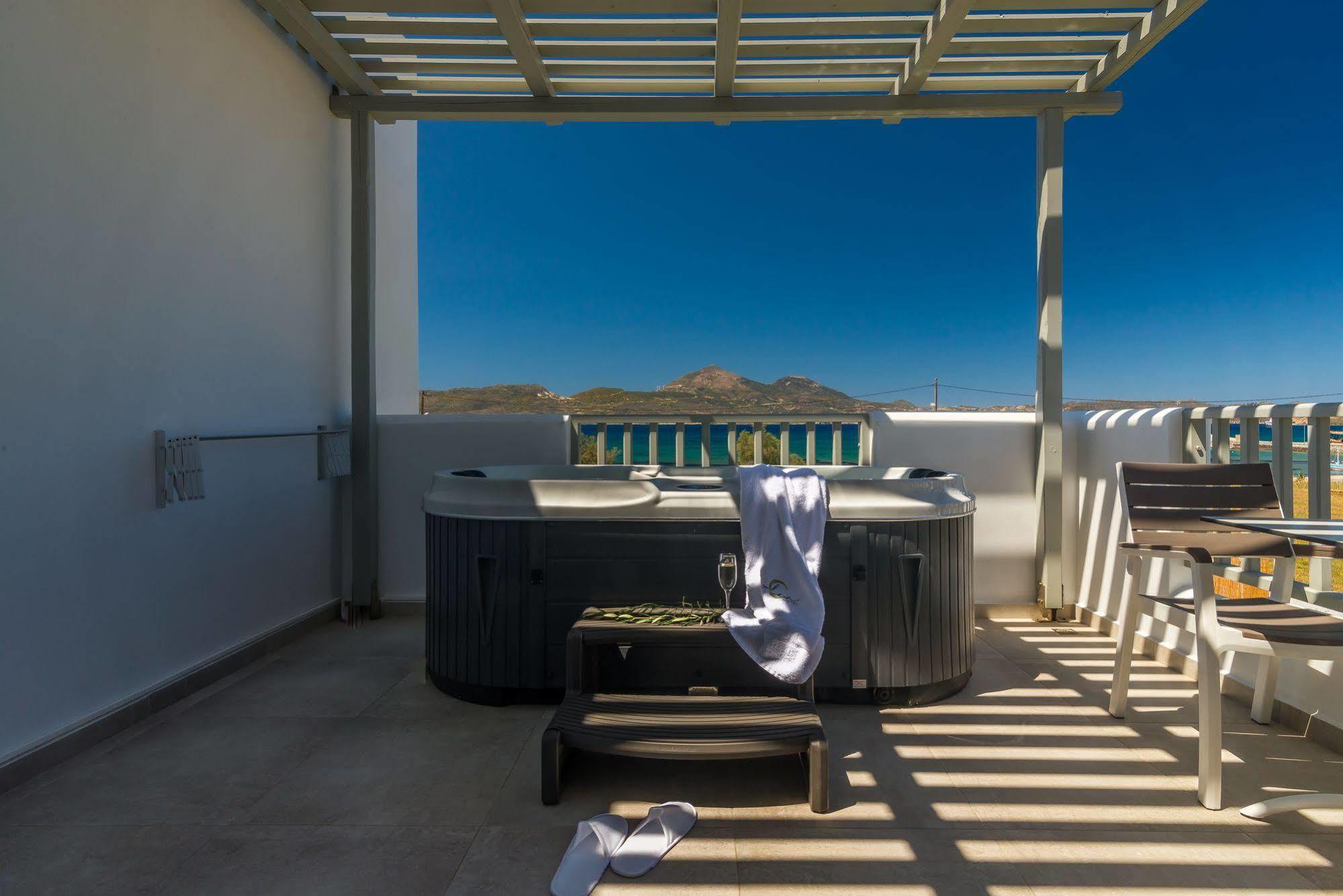 Olea Bay Hotel Adamantas  Exterior photo